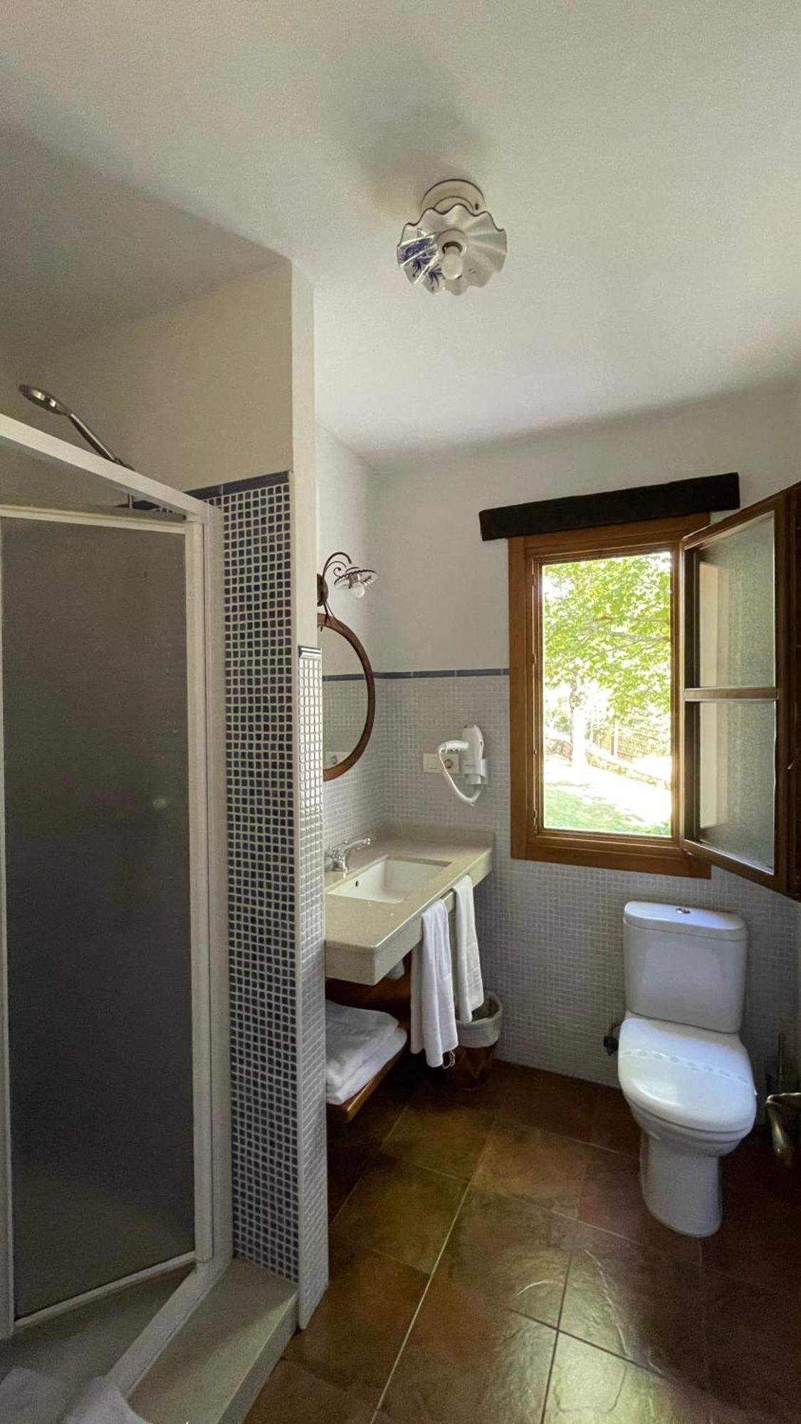 Apartamentos El Picoretu コン エクステリア 写真